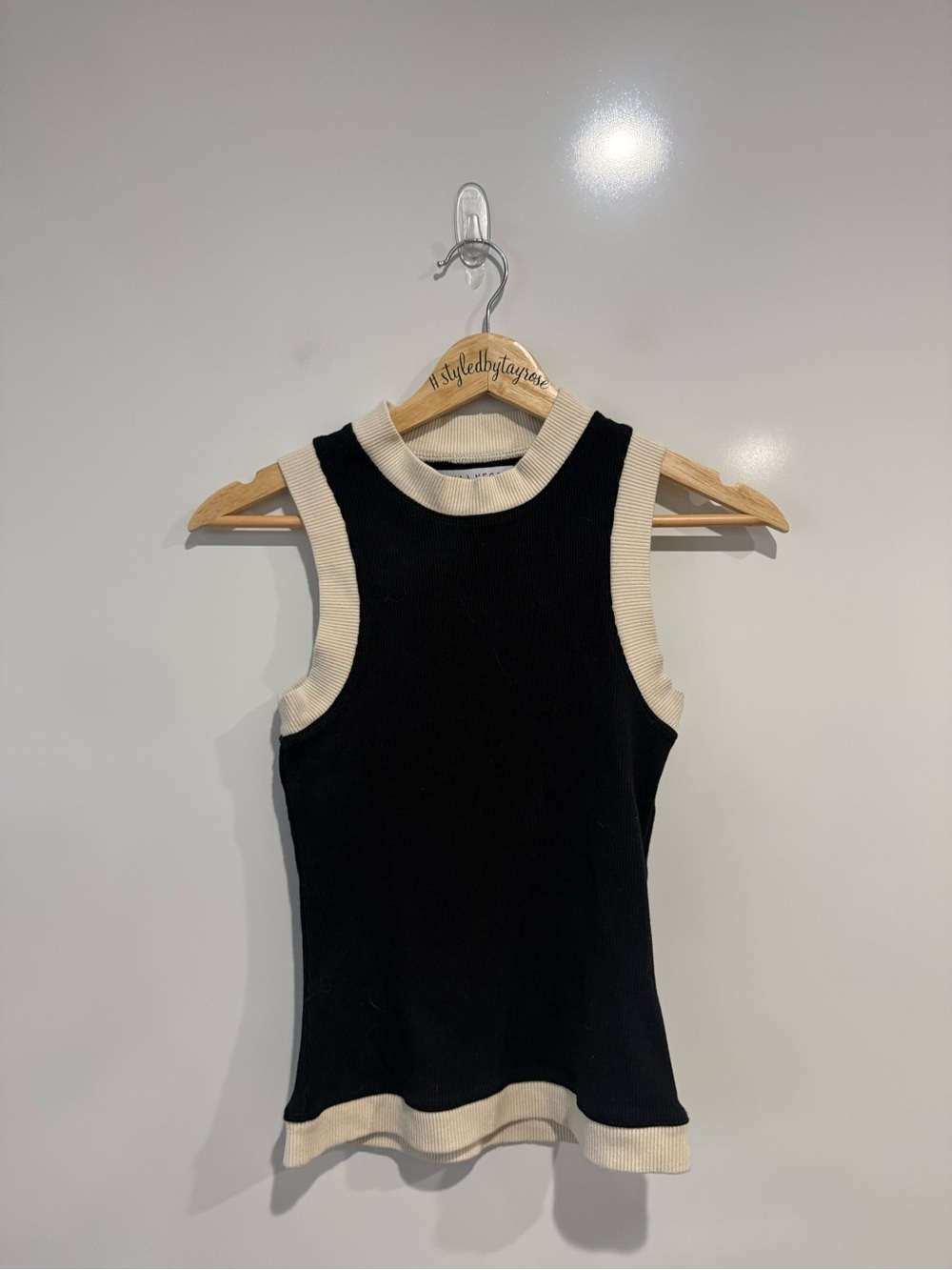 Selva Negra Contrast Trim Knit Top - Black & Cream